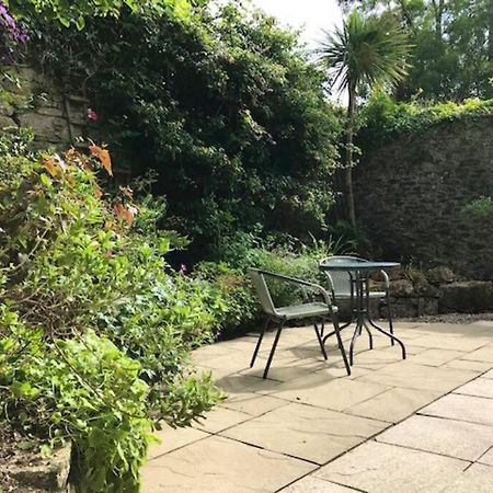 Woodland Cottage In Cornwall With Walled Garden Гелстон Екстер'єр фото
